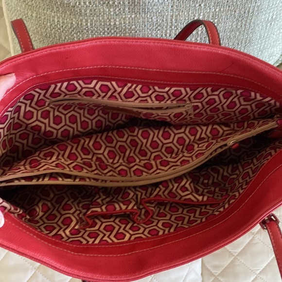 Nine West red tote - Picture 2 of 8
